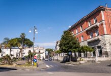 Consigliere di Palma Campania contro gli insulti online di un dirigente scolastico: annunciato un esposto al Provveditorato