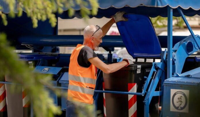 Sciopero nazionale dei servizi ambientali: possibile stop alla raccolta rifiuti la sera del 9 dicembre