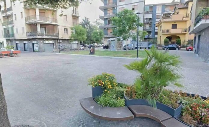 Pomigliano d’Arco, sparatoria della Vigilia di Natale: feriti un bambino e un anziano. Un unico evento all’origine dei due episodi