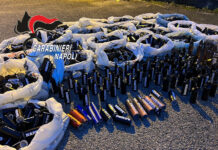 Napoli e provincia, stretta sui botti illegali: maxi sequestro di Cobra. Tre arresti dei Carabinieri