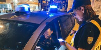 Caivano, sorpreso a cedere droga in strada: arrestato un 60enne dalla Polizia