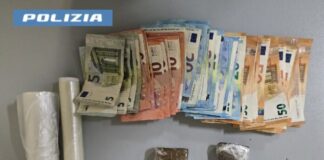 Napoli, droga in strada: due arresti in 24 ore tra Porta Nolana e piazza Capuana