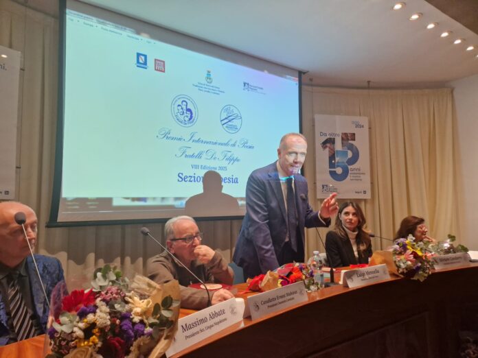 Poesia, successo per l’ottava edizione del Premio internazionale Fratelli De Filippo
