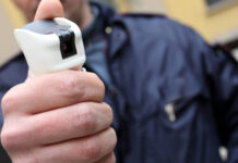 Polizia Penitenziaria, al via la sperimentazione dello spray urticante come strumento di difesa Polizia Penitenziaria, al via la sperimentazione dello spray urticante come strumento di difesa