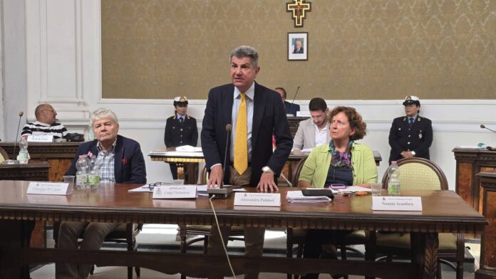 vicinanza-consiglio comunale