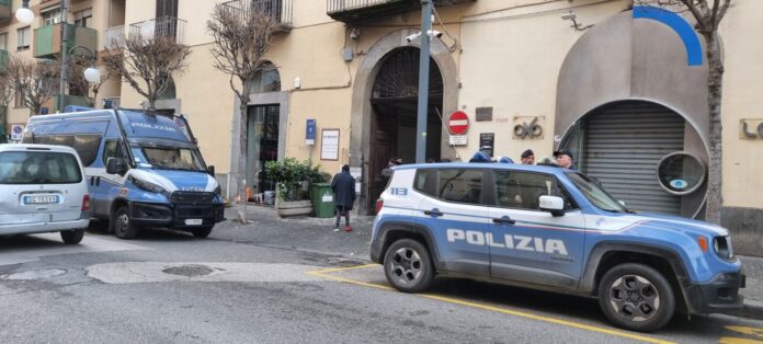 Controlli a Torre Annunziata, due arresti della Polizia