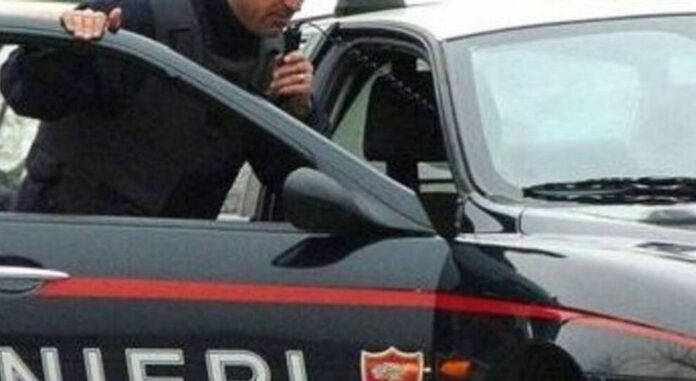 Napoli Pianura, controlli a tappeto dei carabinieri: un denunciato per evasione e tre senza patente