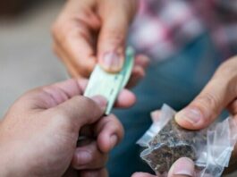 Napoli, Porta Capuana, sorpreso a spacciare droga: arrestato 31enne nigeriano