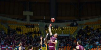 La Givova crolla nella ripresa: blackout totale e sconfitta a Livorno