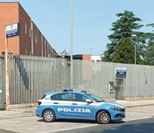 Giugliano in Campania, maltratta e abusa della compagna: arrestato 41enne dalla Polizia
