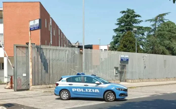 Giugliano in Campania, maltratta e abusa della compagna: arrestato 41enne dalla Polizia