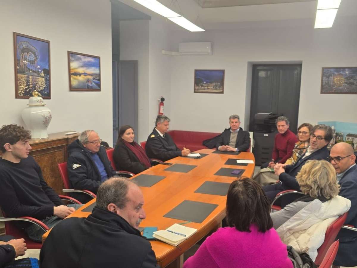 Riunione organizzativa a Palazzo Farnese per la Traversata delle Sirene