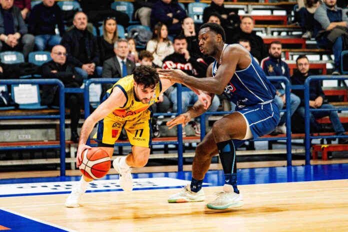 Givova Scafati eroica all’overtime: Bologna ko 90-85