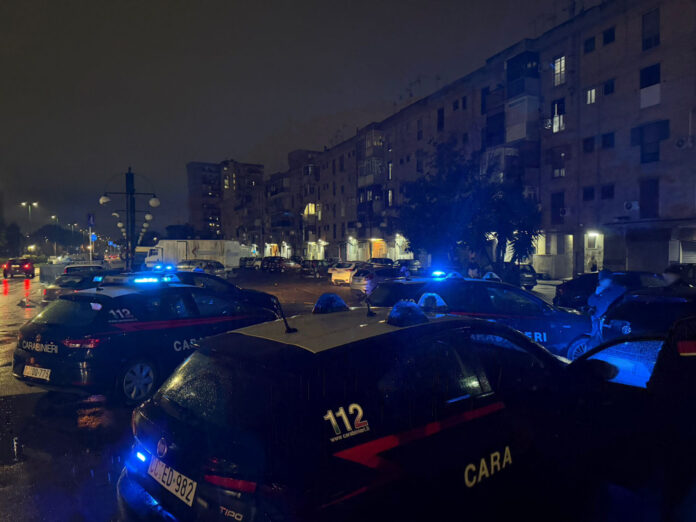 Inseguimento notturno da Villaricca a Scampia: arrestato un 26enne dopo sei chilometri di fuga