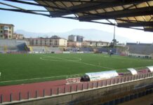 Torre Annunziata, sposi sul campo dello stadio Giraud: scatta la denuncia del Comune Torre Annunziata, sposi sul campo dello stadio Giraud: scatta la denuncia del Comune