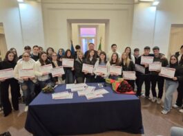 Torre Annunziata, borse di studio agli studenti meritevoli: cerimonia di consegna a Palazzo Criscuolo