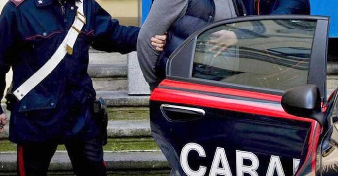 Ottaviano, blitz antidroga dei Carabinieri: arrestato 43enne