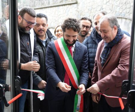 Pimonte, inaugurato il nuovo poliambulatorio: riapre la struttura di via Madonnina