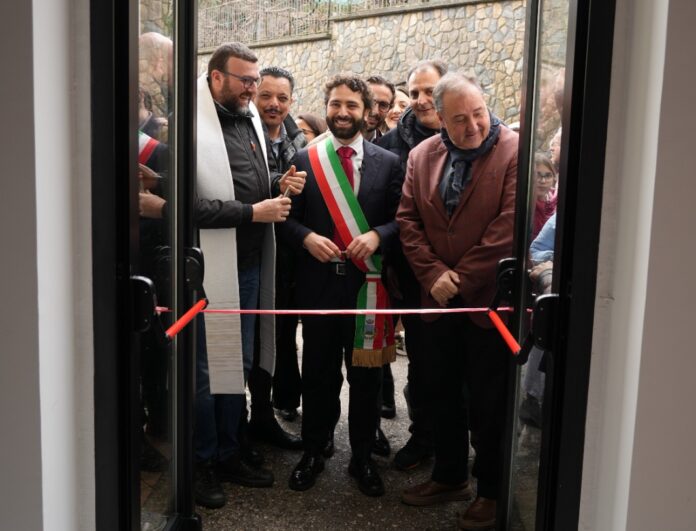 Pimonte, inaugurato il nuovo poliambulatorio: riapre la struttura di via Madonnina
