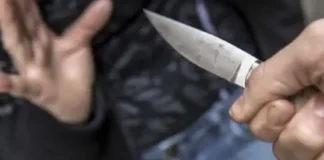 Napoli, tentata rapina con coltello ai danni di un 17enne: arrestati tre minorenni