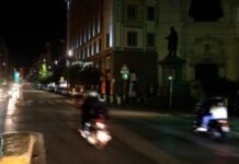 Napoli, studente Erasmus aggredito e rapinato sul Rettifilo: è il secondo episodio in poche ore