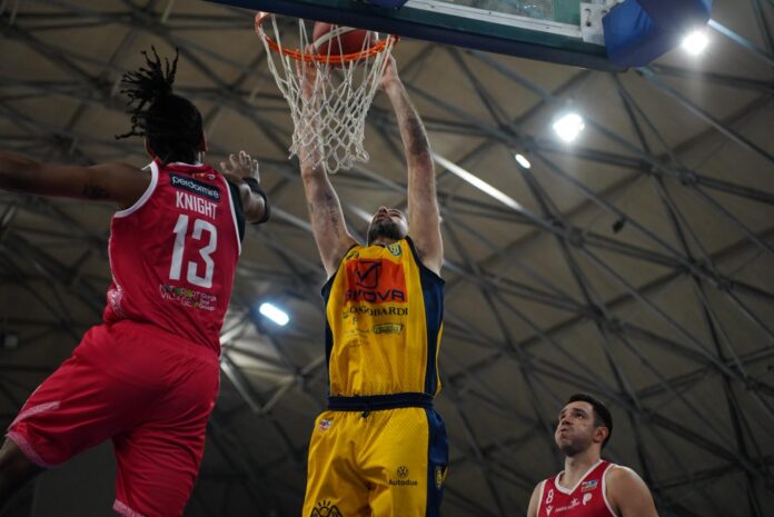 Givova Scafati, esame di maturità a Livorno nel turno infrasettimanale