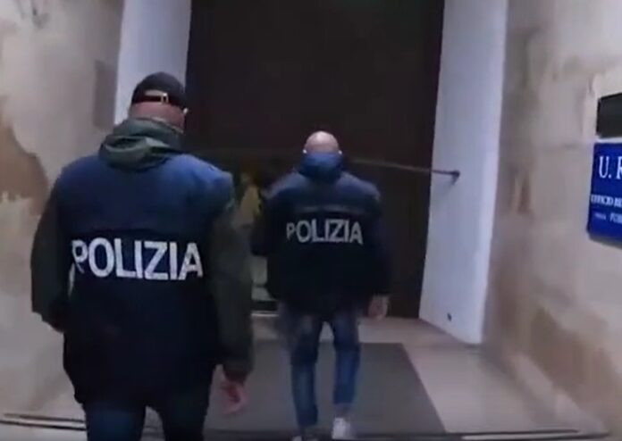 Napoli, arrestato 50enne: deve scontare oltre quattro anni di carcere