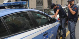 Napoli, Vomero, aggredisce i poliziotti: 45enne arrestato dalla Polizia