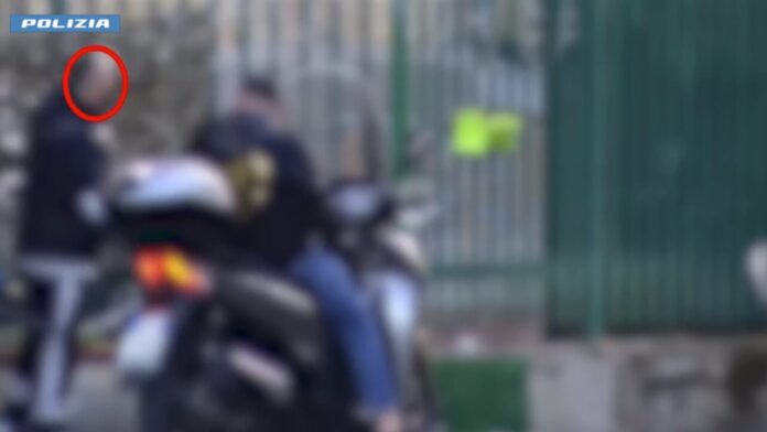 Scampia, smantellata la “33” della droga: 28 arresti contro il clan Amato-Pagano Scampia, smantellata la “33” della droga: 28 arresti contro il clan Amato-Pagano