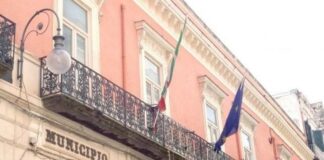 Torre Annunziata, false attestazioni al Comune: rinviati a giudizio tre consiglieri e un ex assessore