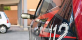 Mafia nigeriana nel Casertano: due arresti per sequestro di persona ed estorsione. L’operazione contro la confraternita Eiye Auto dei carabinieri