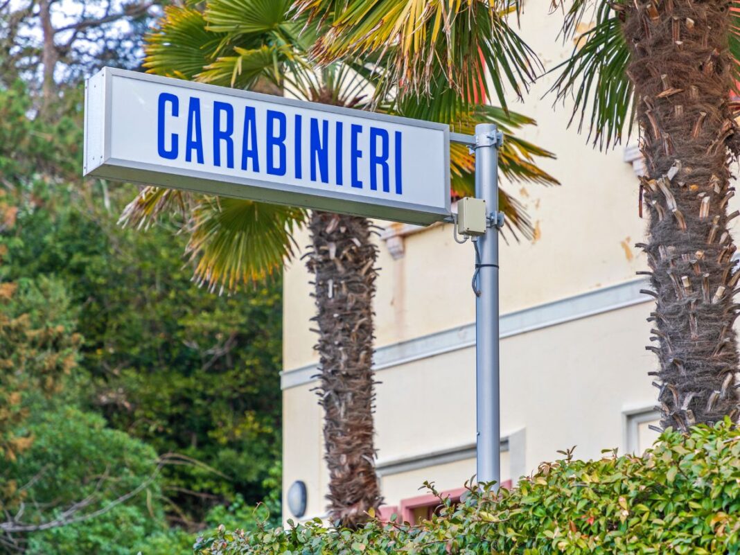 Carabinieri Insegna dei carabinieri