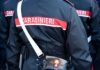 Carabiniere di spalle