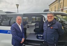Torre del Greco: un ufficio mobile in dotazione alla polizia municipale