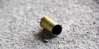 Bossolo sull'asfalto