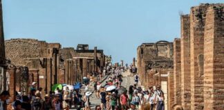 Turisti negli Scavi di Pompei