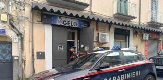 Castellammare, colpi d’arma da fuoco in via De Turris: trovato un bossolo