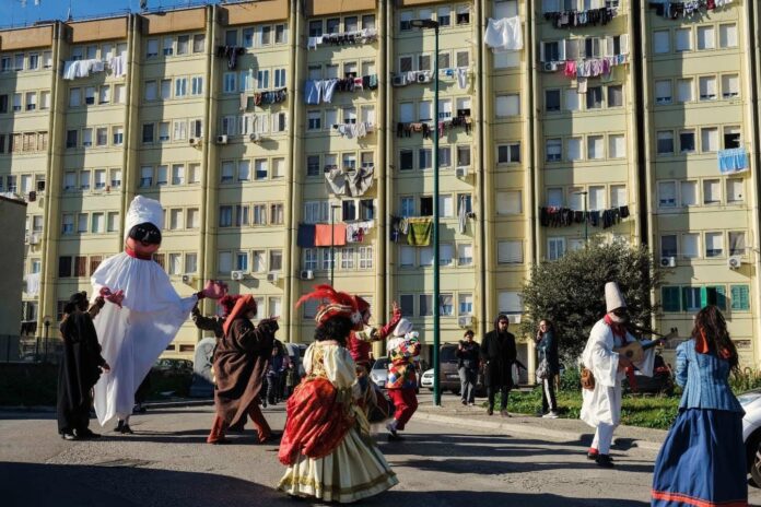 Comunalia, il Carnevale invade il cuore di Caserta