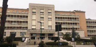 Napoli, cuore inutilizzabile al Monaldi: sospesa anche la direttrice della cardiochirurgia e trapianti