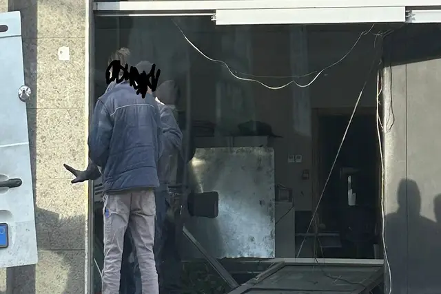 Allarme esplosioni ATM in tutta l'area di Castellammare e Monti Lattari Allarme esplosioni ATM in tutta l'area di Castellammare e Monti Lattari