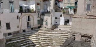 Napoli, riemerge il Teatro Romano di Neapolis: la gemma nascosta dove si esibiva Nerone
