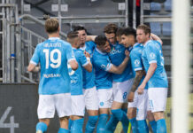 Il Napoli fa sul serio: basta McTominay per espugnare Cagliari e mettere pressione all’Inter