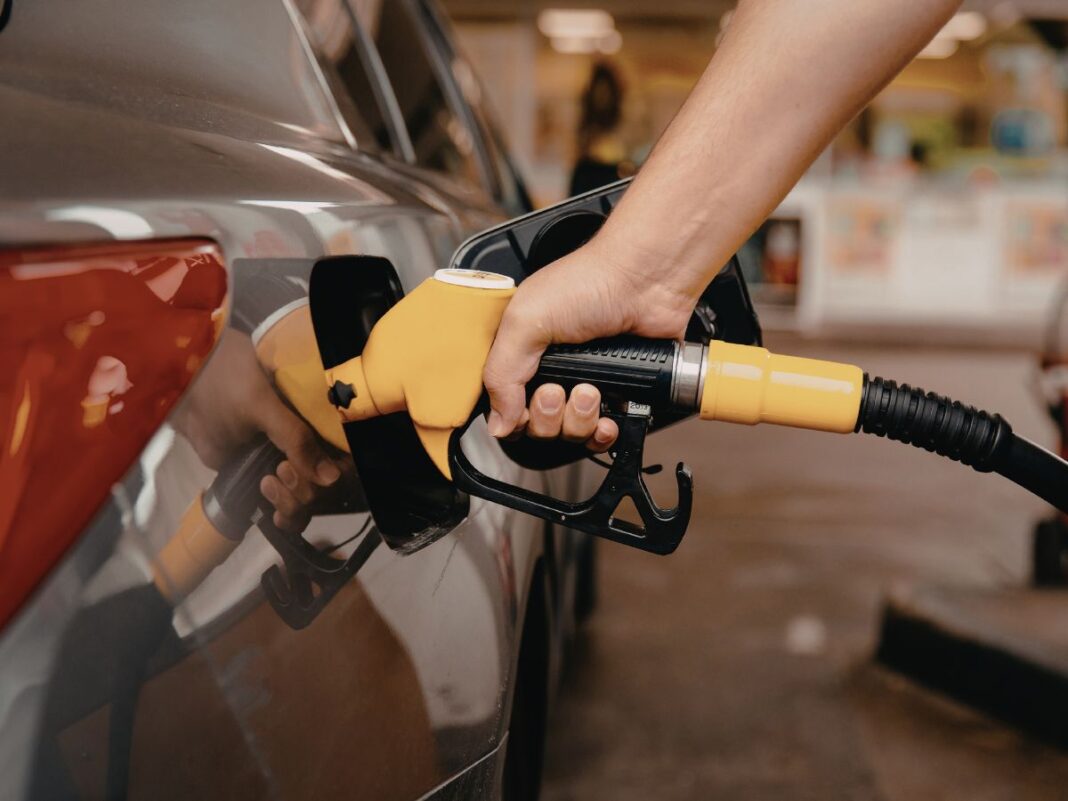 Caro benzina Caro benzina in Campania