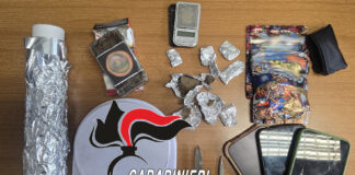 Castellammare di Stabia: spaccia mentre è ai domiciliari, 40enne arrestato dai Carabinieri