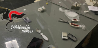 San Giorgio a Cremano–Portici, base di spaccio in un garage: arrestato 17enne
