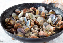 Torre del Greco, vongole senza tracciabilità: denunciato 73enne