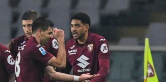 Simeone segna in Torino-Lazio e omaggia Sal Da Vinci con il ballo di “Per sempre sì”