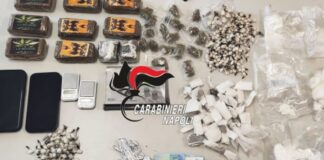 Napoli – Secondigliano, fermato con oltre 400 grammi di droga: denunciato 30enne