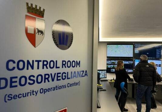 Striano, stretta sulla movida: più controlli e nuove telecamere