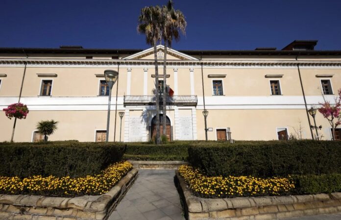 Torre del Greco, manifestazione di interesse per i centri per la famiglia: il Comune cerca partner per il bando regionale Torre del Greco, manifestazione di interesse per i centri per la famiglia: il Comune cerca partner per il bando regionale